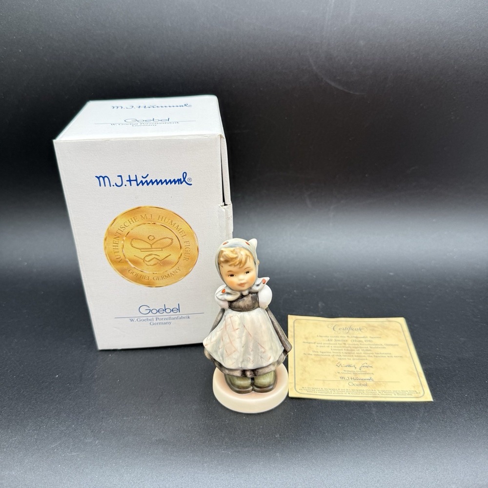 Goebel M.I. Hummel All Smiles Limited Porcelain Figurine Hum 498 Box Germany EUC